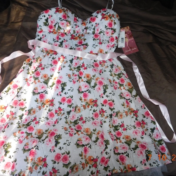 Vintage style dress - Picture 1 of 1